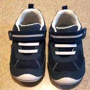 Stride Rite Soft Motion shoes size 6xw